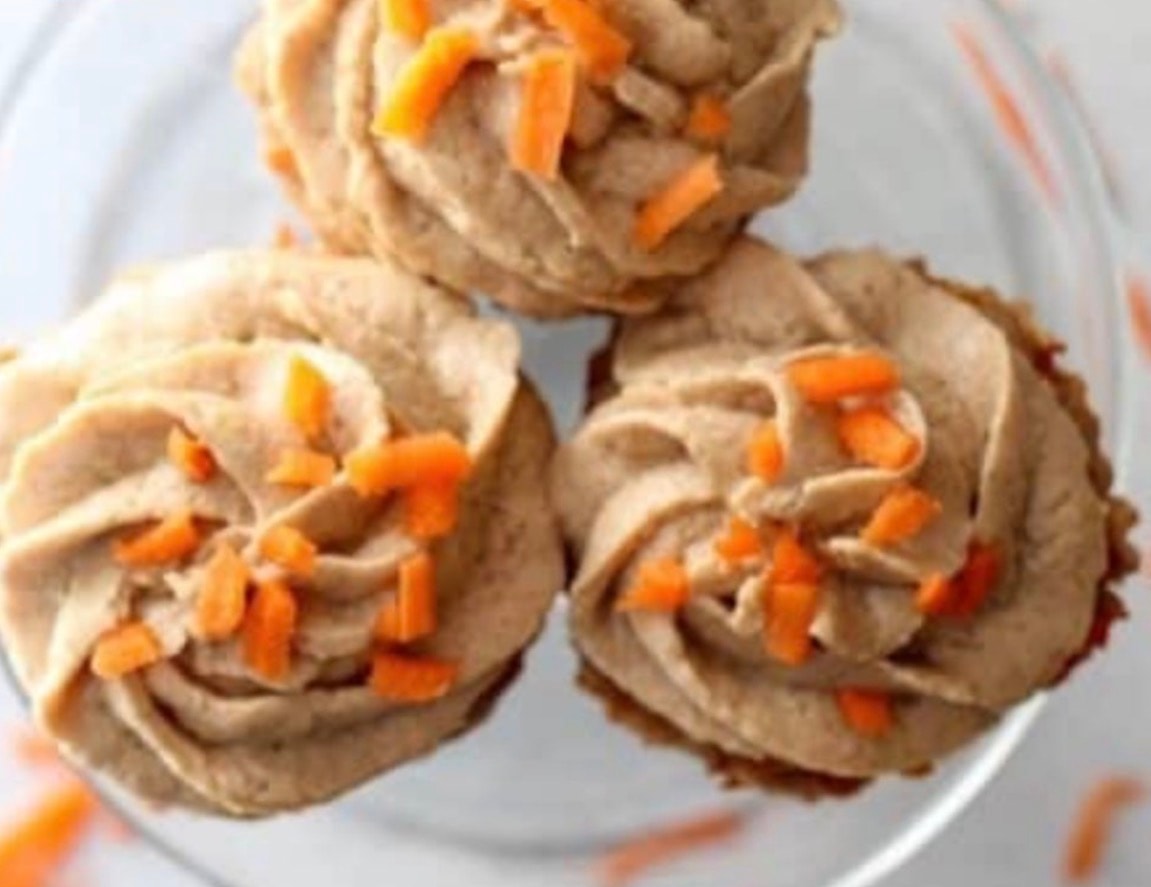 Carrot Cutie Pupcakes (1/2 Dozen)