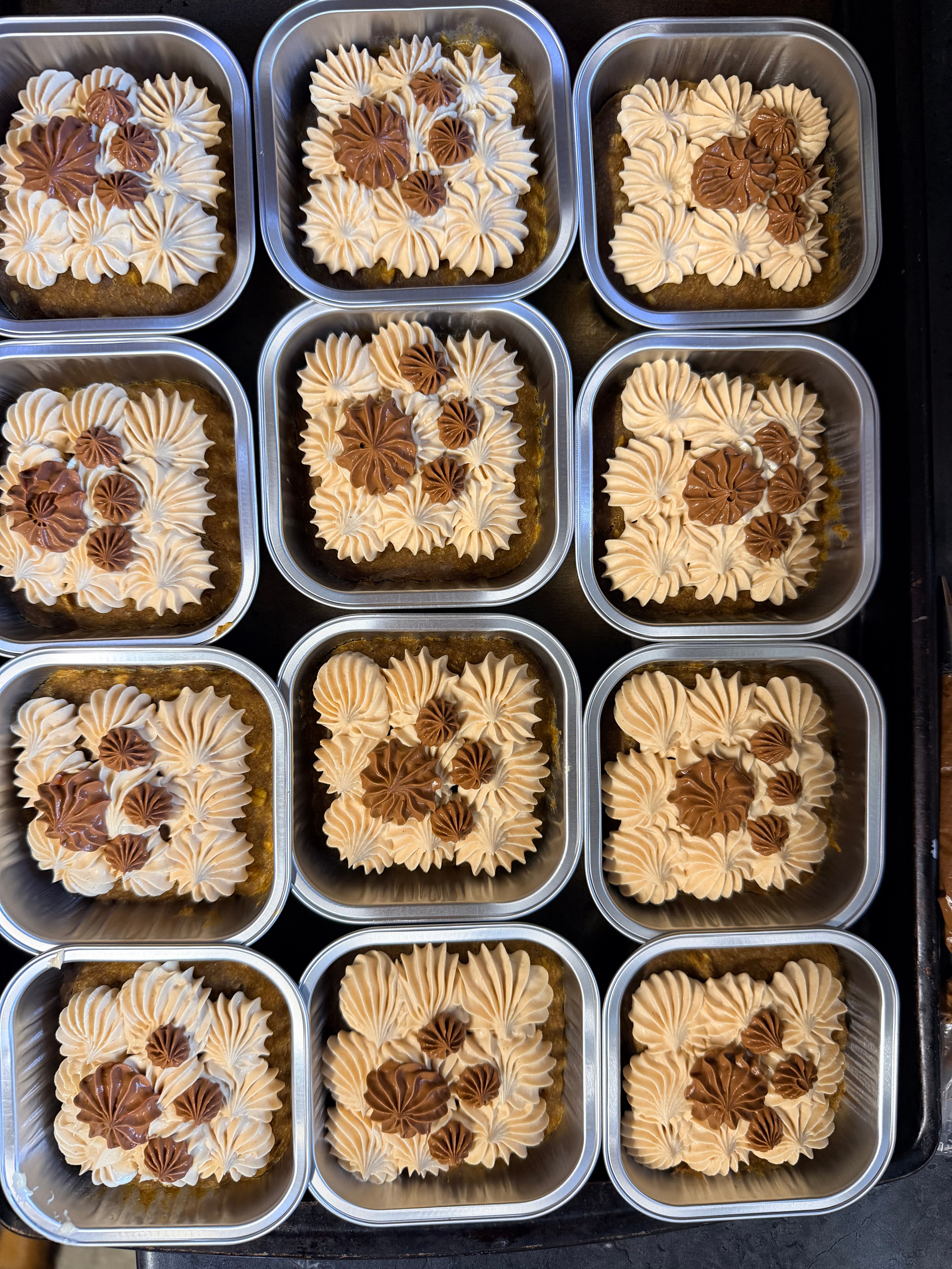 Pupbutter Bliss Pupcakes (1/2 Dozen)